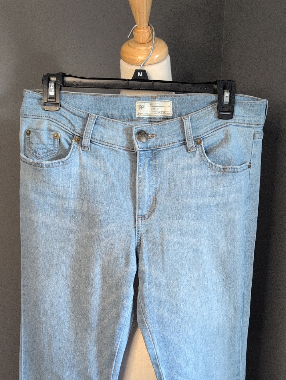Free People Light Blue Bell Bottom Jeans 30 Long - Picture 3 of 10